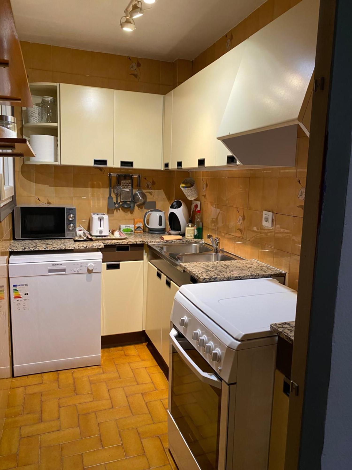 Apartamento Felicitat Figueres  Eksteriør bilde